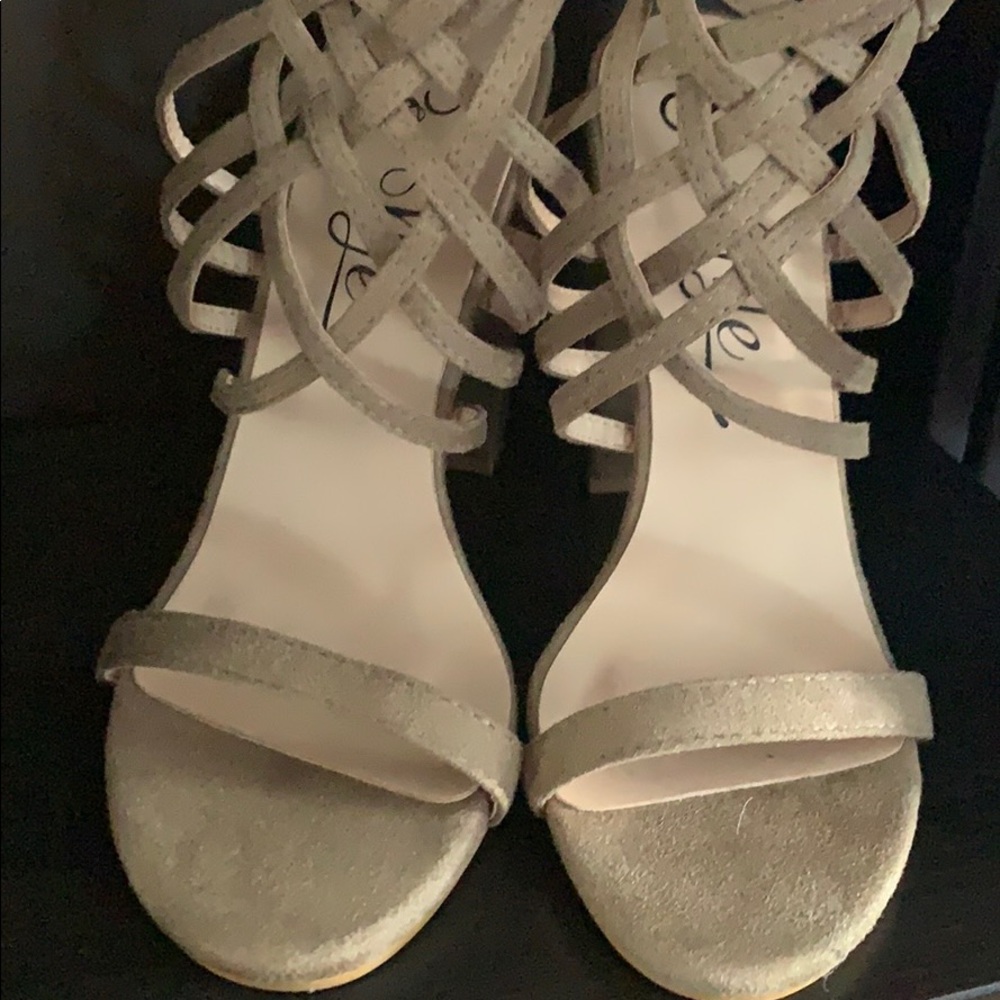 F21 Heels